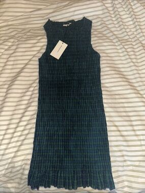 Sleeveless Navy and Green Plaid Knit Midi Dress